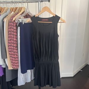Elegant Black Sleeveless Dress